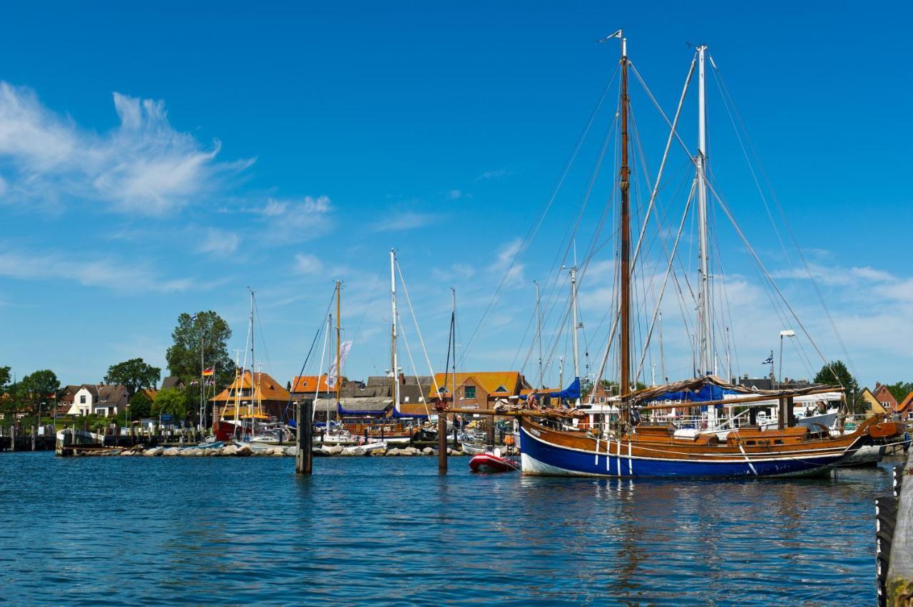 Hotel Hausboot Hilja Schleswig Exterior foto